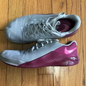 Women’s Nike Metcon 5